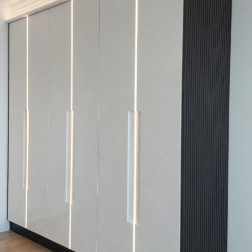 GDP0100 ANTRASİT BEYAZ MEBRAN KAPAK GARDROP